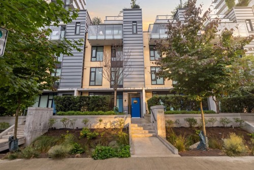 1439 Hunter Street, North Vancouver, BC 