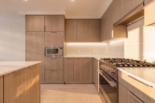 1439 Hunter Street, North Vancouver, BC 