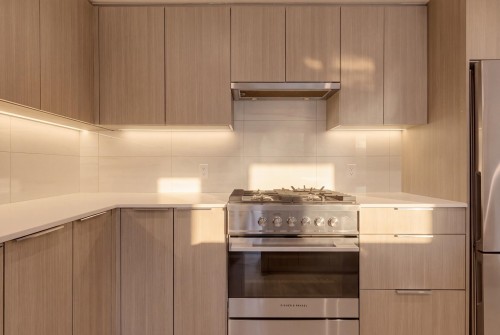 1439 Hunter Street, North Vancouver, BC 