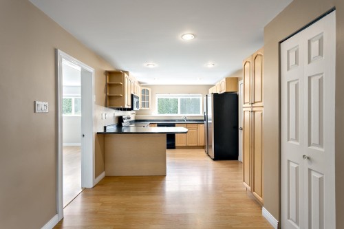 40251 Kalodon Road, Squamish, BC 