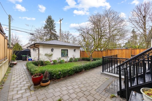 4307 13Th Avenue W, Vancouver, BC 