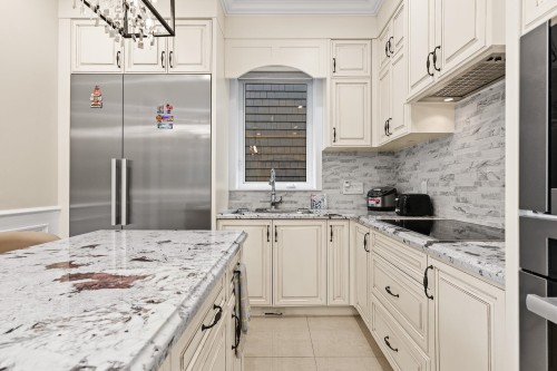 4307 13Th Avenue W, Vancouver, BC 
