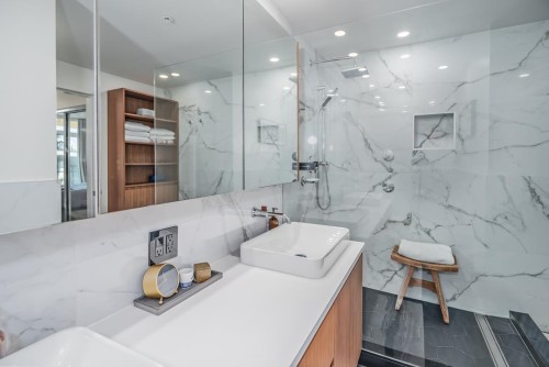 605-5085 Main Street, Vancouver, BC 