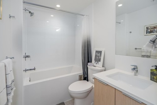 605-5085 Main Street, Vancouver, BC 