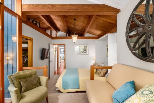 1475 Webb Road, Bowen Island, BC - Indoor