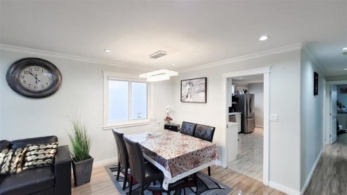 7480 Main Street, Vancouver, BC - Indoor Photo Showing Dining Room