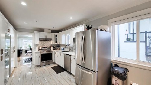 7480 Main Street, Vancouver, BC - Indoor Photo Showing Kitchen With Stainless Steel Kitchen With Upgraded Kitchen