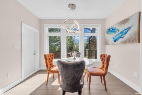 1360 Ottaburn Road, West Vancouver, BC 