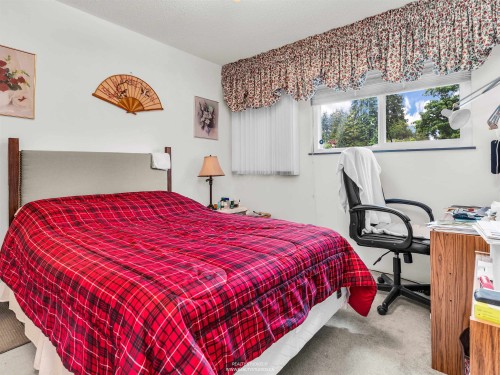 2599 Masefield Road, North Vancouver, BC 