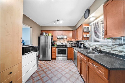 21532 Mayo Place, Maple Ridge, BC 