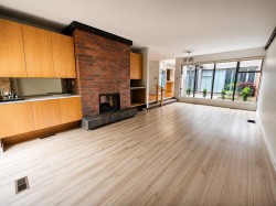 406 Greensboro Place  Vancouver, BC V5X 4M4