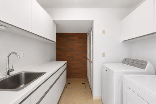 406 Greensboro Place, Vancouver, BC 