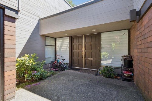 406 Greensboro Place, Vancouver, BC 