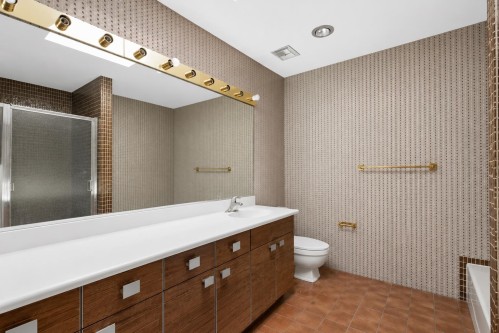 406 Greensboro Place, Vancouver, BC 