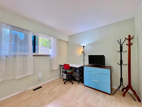 257 Angela Drive, Port Moody, BC 