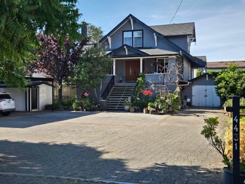 4431 Steveston Highway, Vancouver, BC 