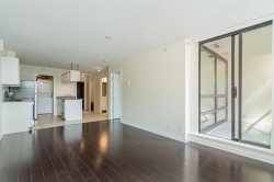 809-933 Hornby Street Vancouver, BC V6Z 3G4