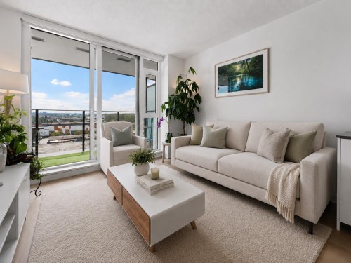 704-1401 Hunter Street  North Vancouver, BC V7J 0E2