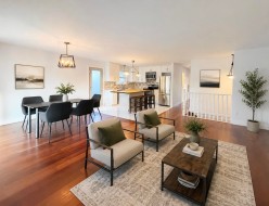 1944 Prairie Avenue  Port Coquitlam, BC V3B 1V4