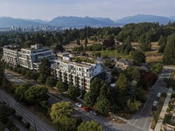 206-5058 Cambie Street  Vancouver, BC V5Z 2Z5