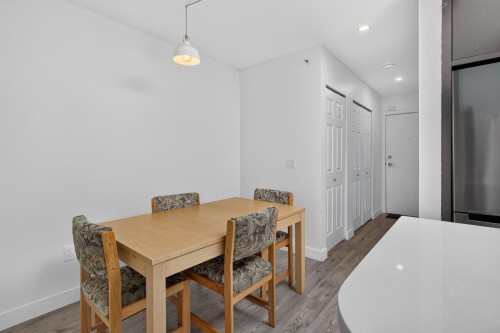 401-688 16Th Avenue E, Vancouver, BC 