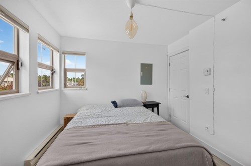 401-688 16Th Avenue E, Vancouver, BC 