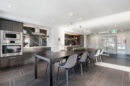 903-567 Clarke Road, Coquitlam, BC - Indoor