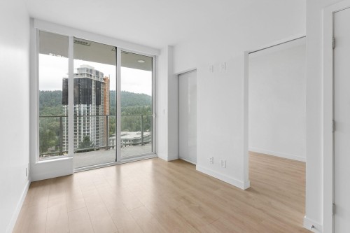 903-567 Clarke Road, Coquitlam, BC - Indoor Photo Showing Other Room