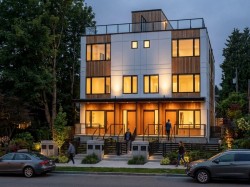 4-3584 East Boulevard  Vancouver, BC V6J 4A9