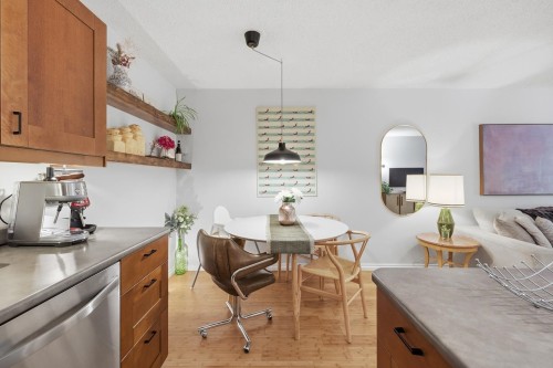 113-808 8Th Avenue E, Vancouver, BC 