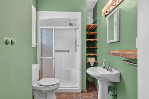 4861 Sunshine Coast Highway, Sechelt, BC 