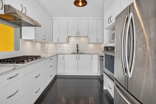 4861 Sunshine Coast Highway, Sechelt, BC 