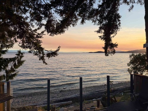 4861 Sunshine Coast Highway, Sechelt, BC 
