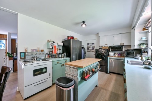 25050 Morrisette Place, Maple Ridge, BC 