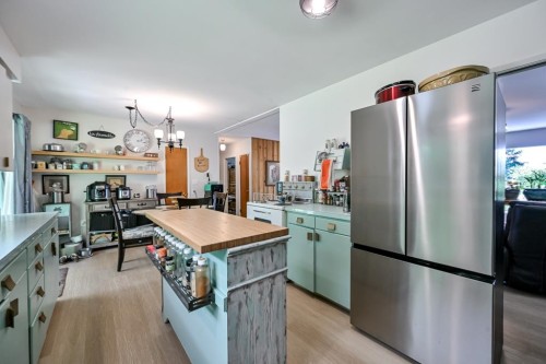 25050 Morrisette Place, Maple Ridge, BC 