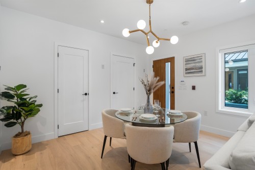 1010 52Nd Avenue W, Vancouver, BC 