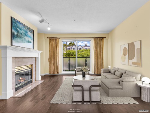 204-876 16th Avenue W Vancouver, BC V5Z 1T1