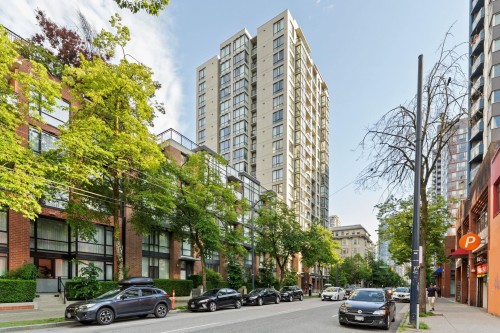 1102-1082 Seymour Street  Vancouver, BC V6B 1X9
