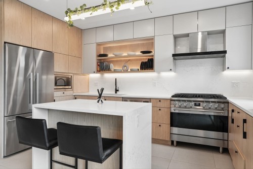 1889 34Th Avenue E, Vancouver, BC 