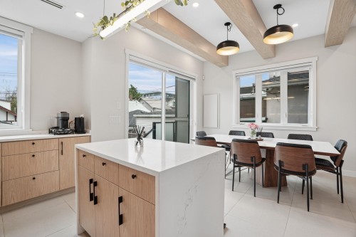 1889 34Th Avenue E, Vancouver, BC 