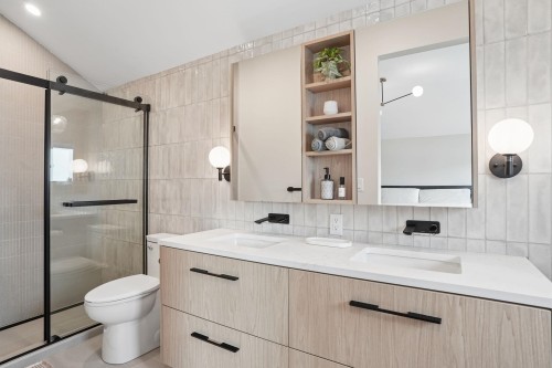 1889 34Th Avenue E, Vancouver, BC 