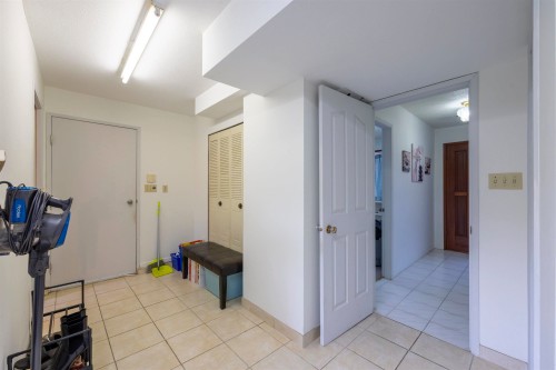 5555 Wallace Road, Richmond, BC 
