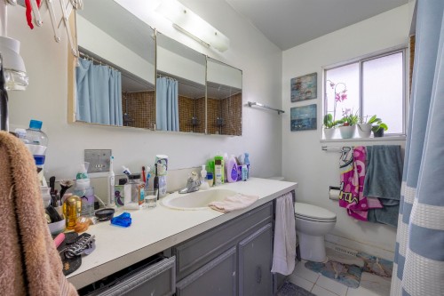 5555 Wallace Road, Richmond, BC 