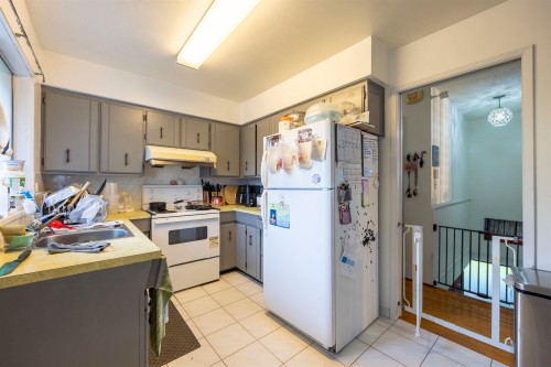 5555 Wallace Road, Richmond, BC 