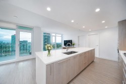 1601-6398 Silver Street Burnaby, BC V5H 0K7