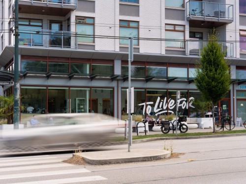 3-3034 5Th Avenue E, Vancouver, BC - Outdoor
