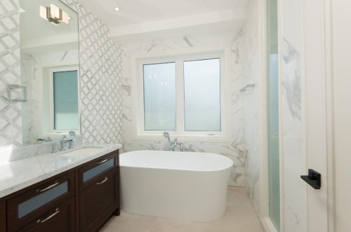 3708 35Th Avenue W, Vancouver, BC - Indoor Photo Showing Bathroom