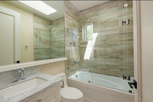 3708 35Th Avenue W, Vancouver, BC - Indoor Photo Showing Bathroom