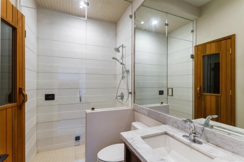 3708 35Th Avenue W, Vancouver, BC - Indoor Photo Showing Bathroom