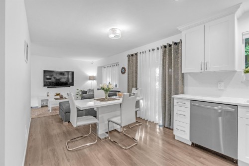 5-2382 Parkway Boulevard, Coquitlam, BC - Indoor